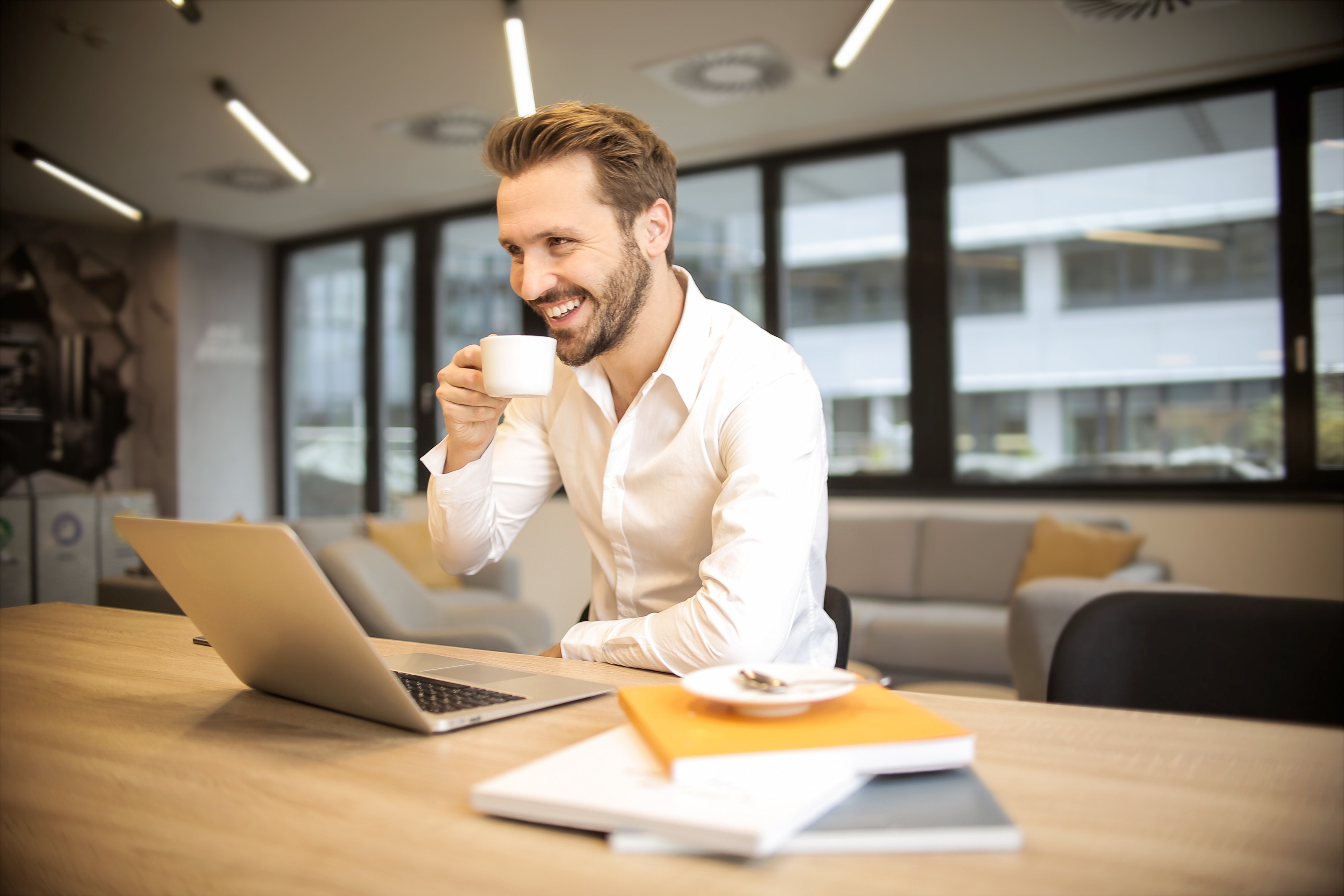 white-collar worker office
