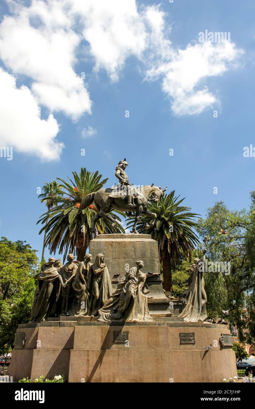 Historic Plaza 9 de Julio