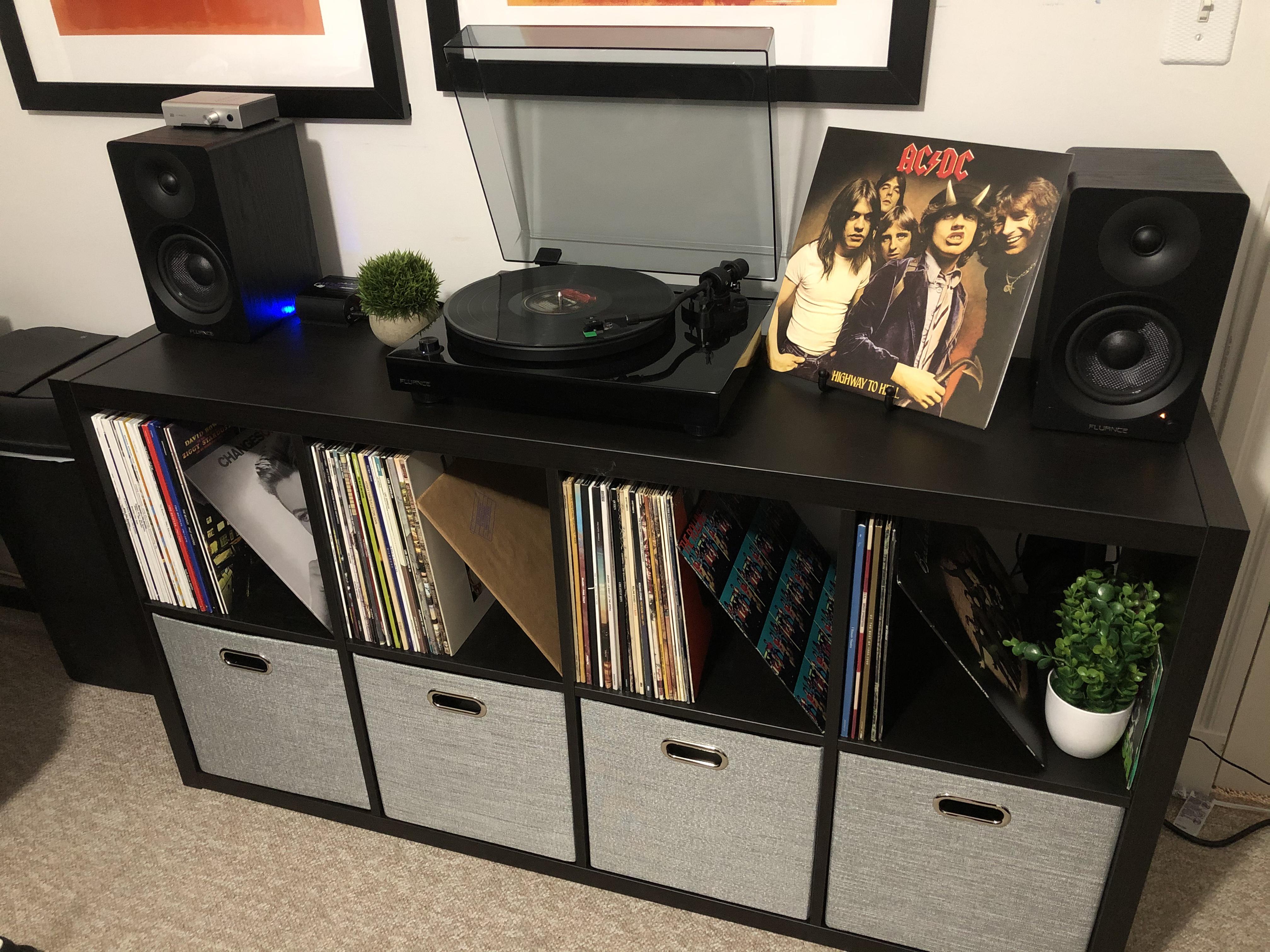 vinyl record turntable setup