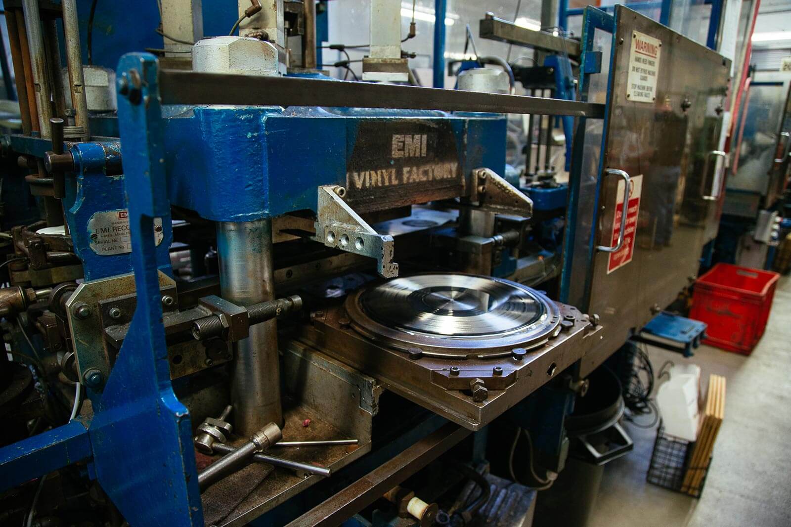 vinyl pressing plant equipment