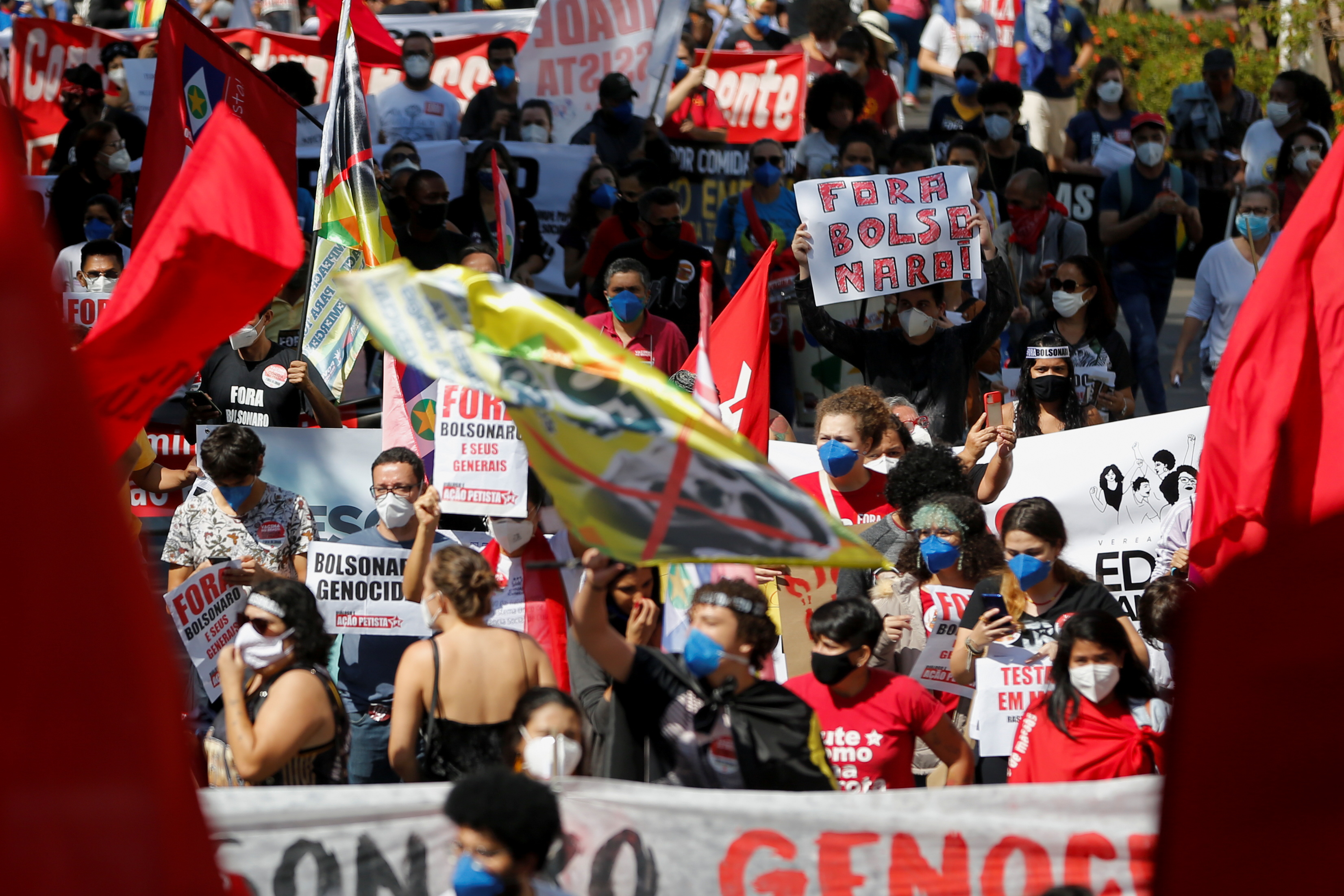Protesters demonstrating against political polarization in Brazil