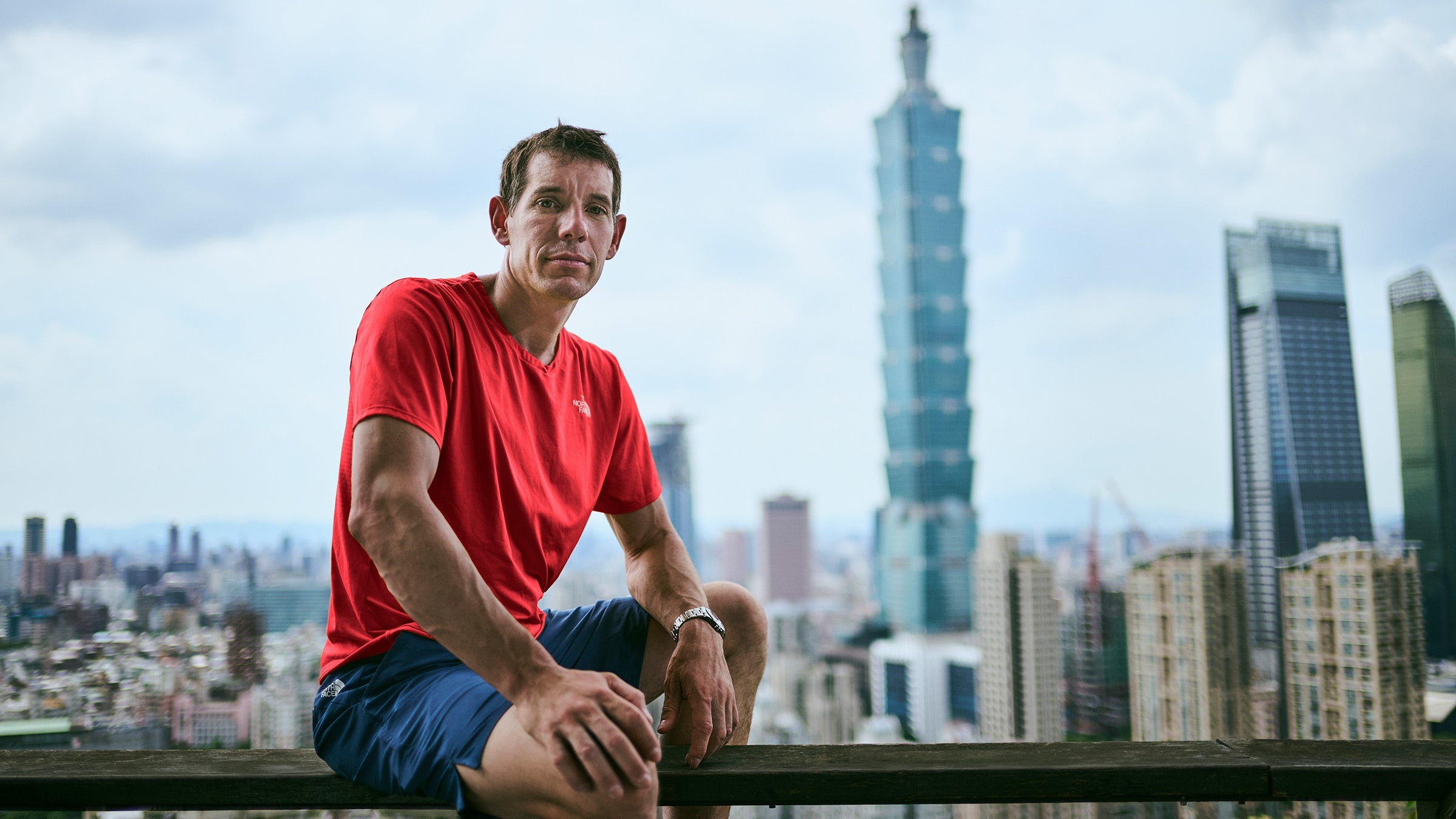 If Alex Honnold Free-Soloed Taipei 101: Risks, Ethics, Reality