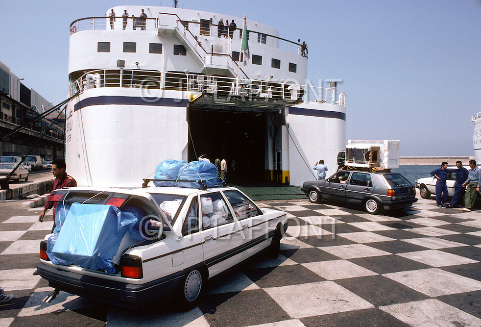 Algerian immigration Marseille