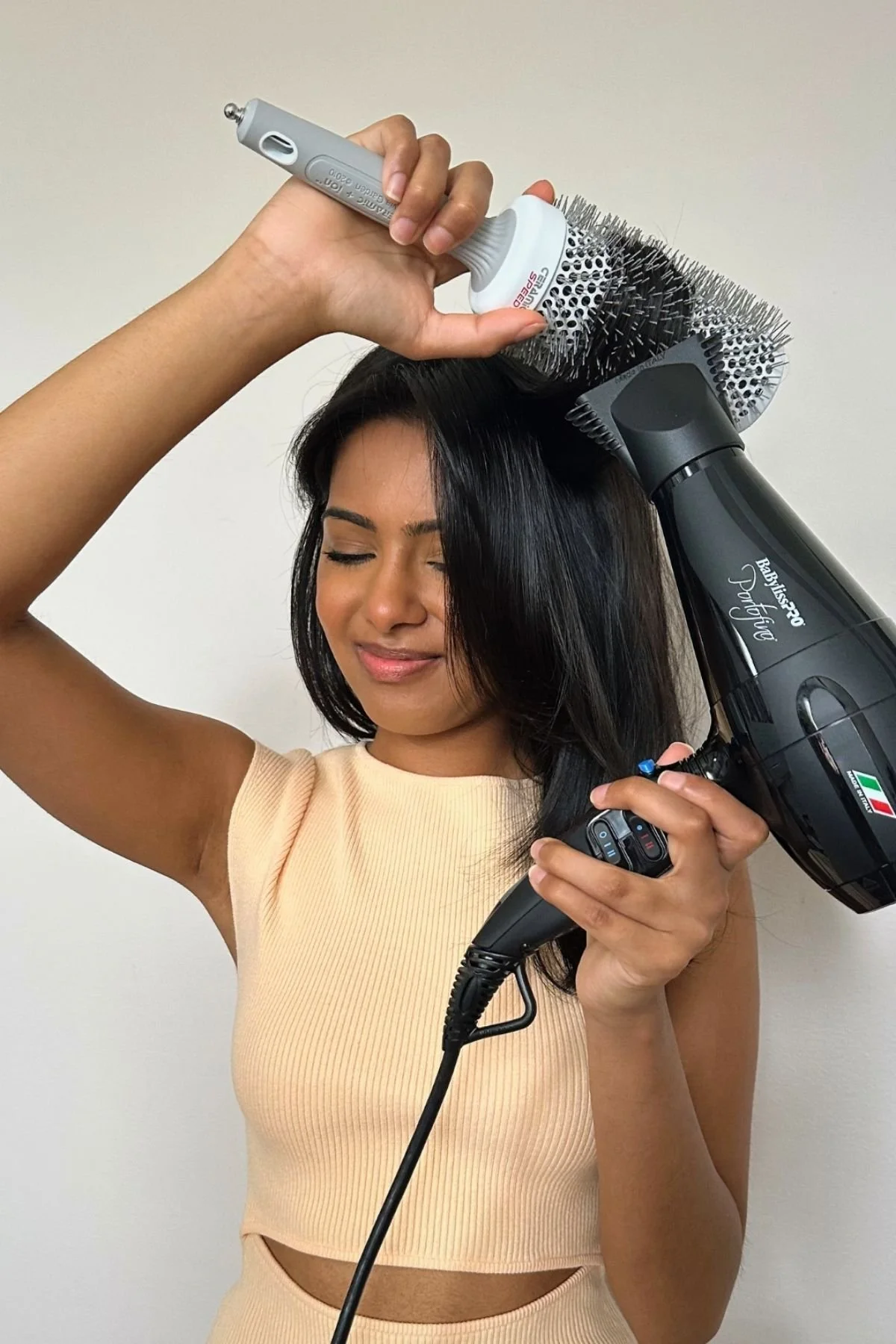 blowout round brush styling