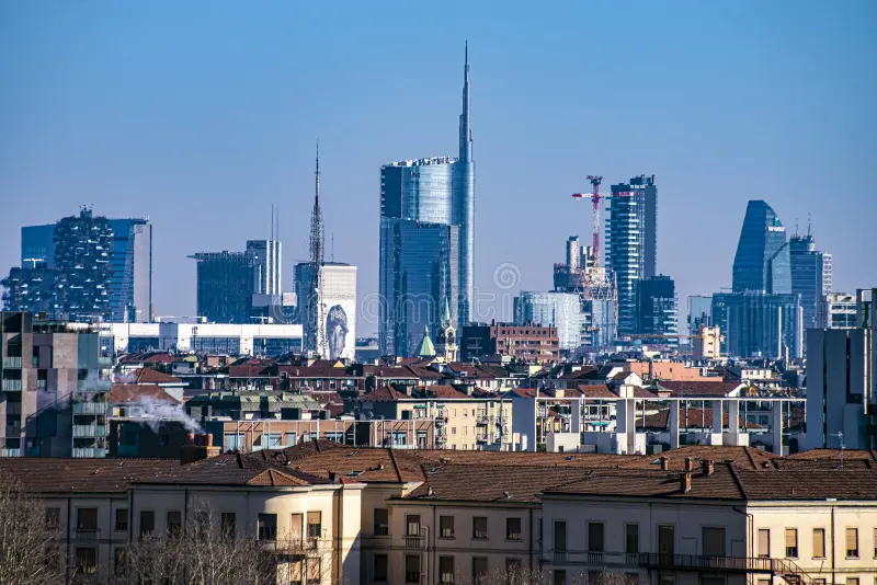 Porta Nuova skyline Milan
