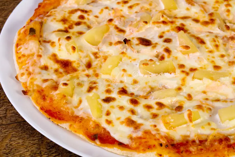 Pineapple pizza with cheese