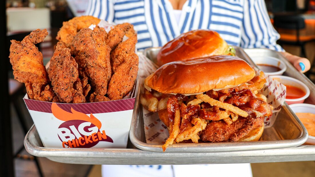 Shaq restaurant brand