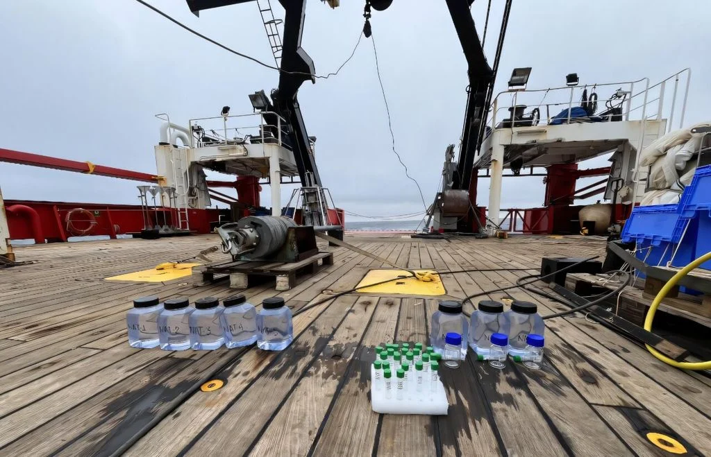 oceanographic expedition salvage