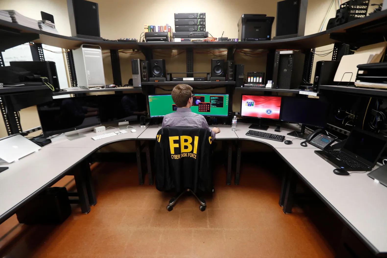 FBI technology extremism briefings