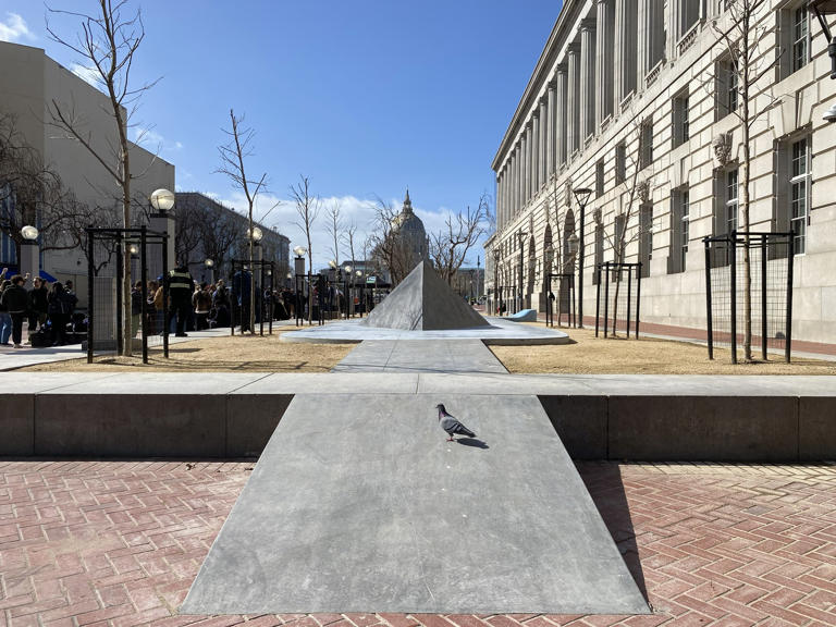 skateboarders municipal plaza