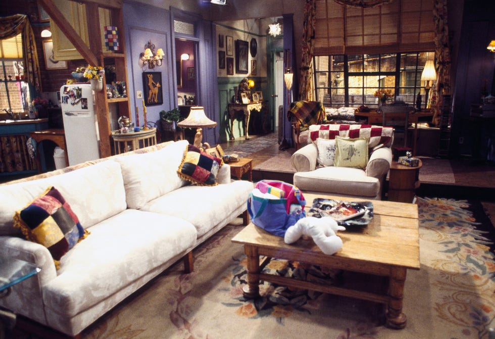 Friends apartment set bottle episode
